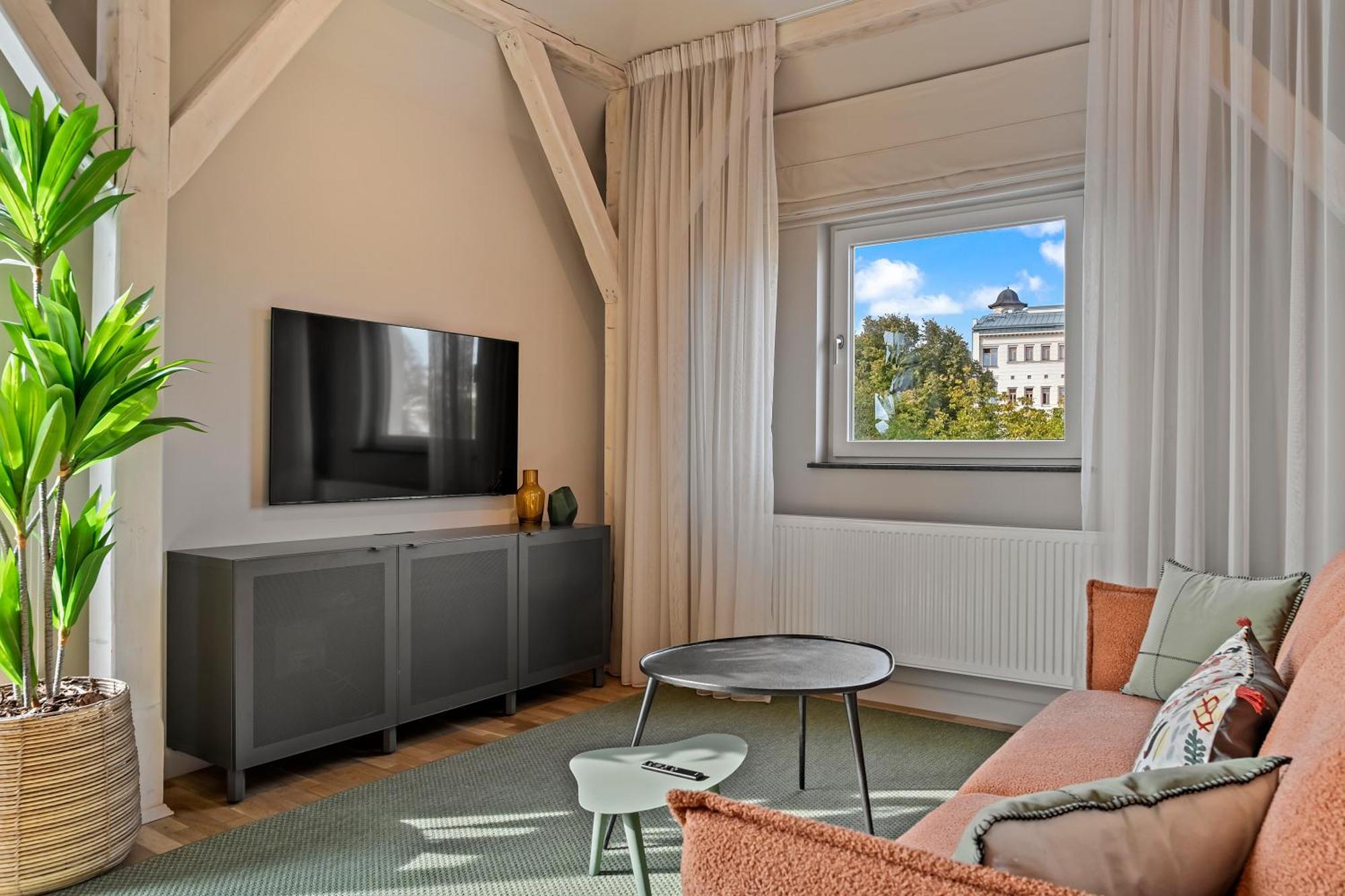 Ultra Central Apartments - Unirii & Old Town ブカレスト エクステリア 写真